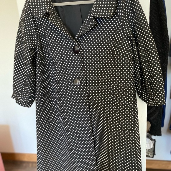 Vintage light jacket polka dots with pockets! - Picture 2 of 8